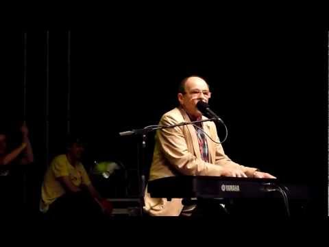 Jaroslav Uhlíř - Pod dubem, za dubem (Miss Agro 2012)
