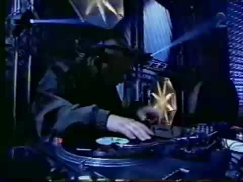 Tommy Tee -Takin Ova (LIVE)