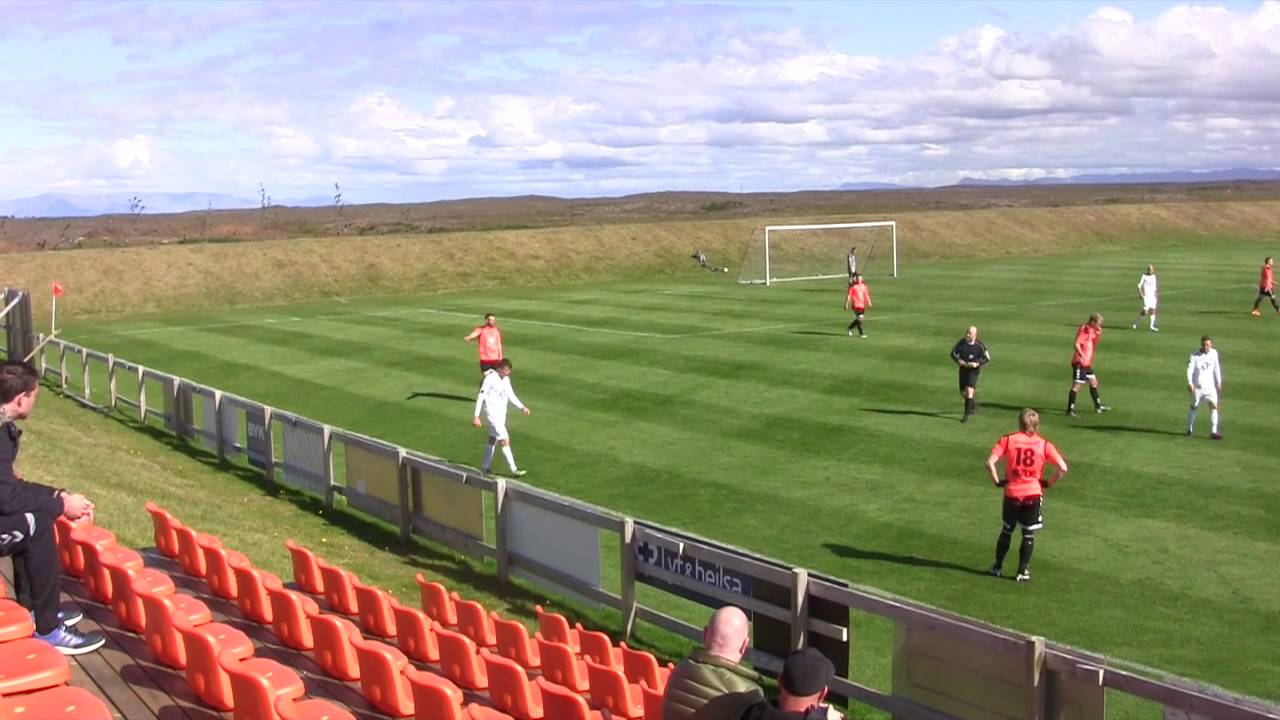 Tindastóll vs Þróttur V. (3.deild 2016) 15.umferð