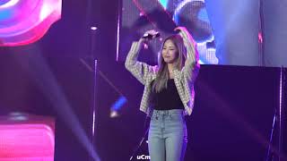 Heize (헤이즈) - SHE&#39;S FINE @ 롯데 패밀리 콘서트 2019