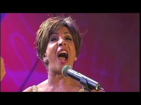 Shirley Bassey & Bryn Terfel -We Keep A Welcome-