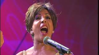 Shirley Bassey &amp; Bryn Terfel -We Keep A Welcome-