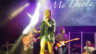 DUELE MENOS KANY GARCÍA EN CONCIERTO