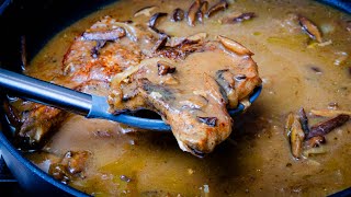 Smothered pork chops