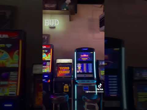 Sidetrack Saloon Video Review