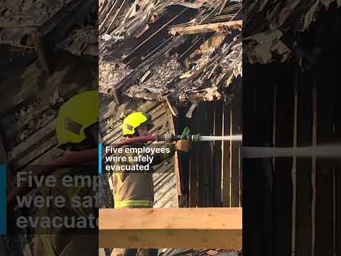 Restaurante McDonald's destruído após incêndio na madrugada #news #stvnews #fire