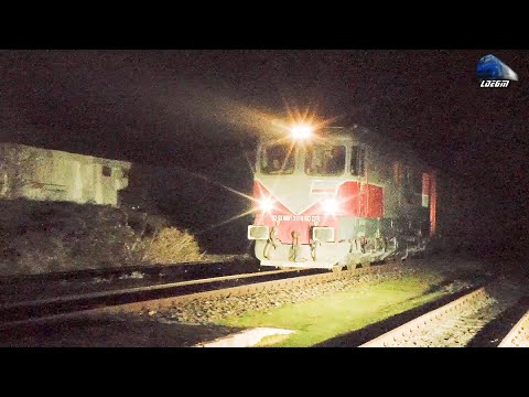 LDE2100 60-1317-6&Marfar CFR MARFĂ Freight Train pe Seară/on Evening Gara Tinca Station 09 Dec 2020
