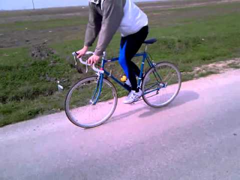 Craiova Cycling Team - Lacrita - Ghindeni - 02.04.2011 - 3.mp4