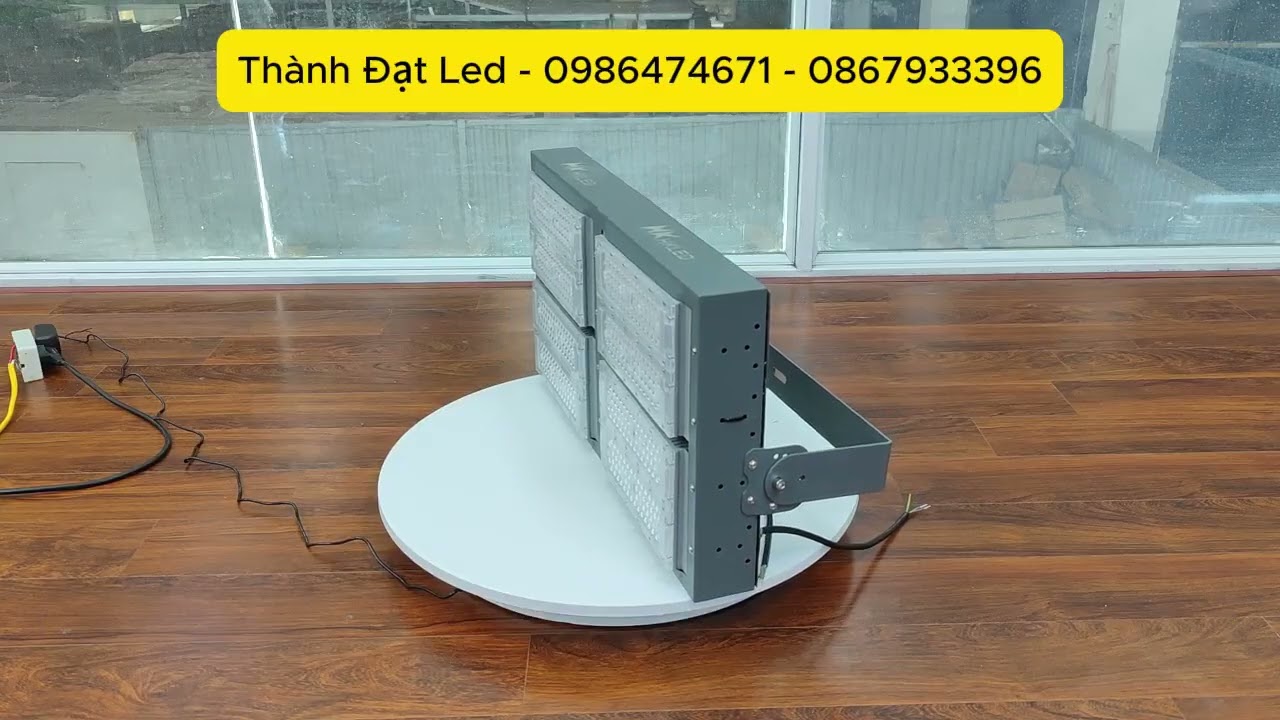 Video thực tế đèn sân tennis 400W TDL tại công trình