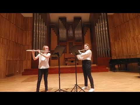 Flute duo Julia Najmrocka and Zuzanna Górska