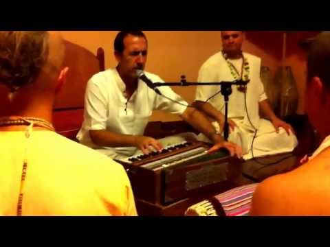 Sarvatma das en Barcelona 13/09/2013 Radhastami