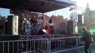 Video Strip on tees - Láska (Hlohovec, jarmok 2013)