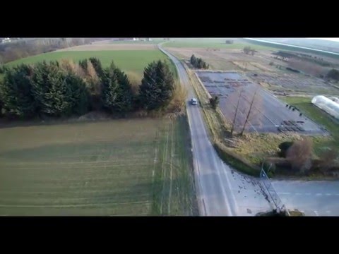 Yuneec 4K Follow me better as my wife    RC-AVTI