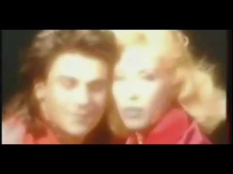 Nada Topčagić i Nino Rešić-Ako si ti normalan-By WannaJ78-