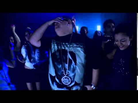 Comando Tiburón - Ella no ta' por mi (Blackberry Adicta)