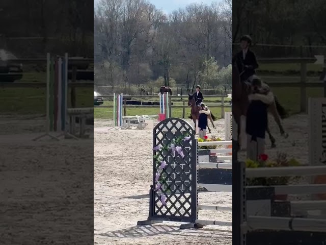 &Agrave; vendre Umbro poney pr&ecirc;t sur 120/125