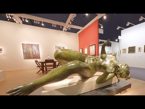 Paris+ par Art Basel | Voando pelo Grand Palais Éphémère