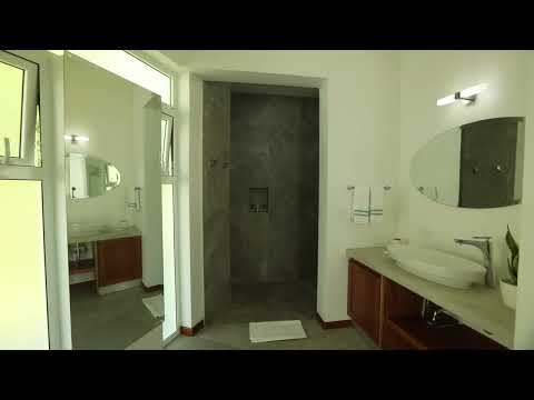 Adeluna Luxury Villas