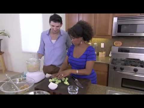 How to Make White Gazpacho