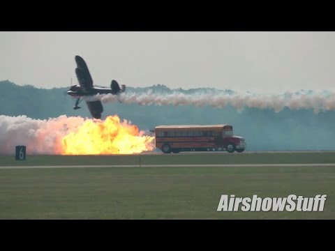 Jet-Powered School Bus - The Immortals - Battle Creek Airshow 2015