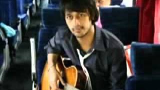 Atif Aslam new song gulabi aankhein.mp4