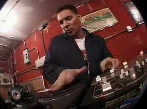 Beastie Boys 3 mcs 1 dj Mixmaster Mike Cam