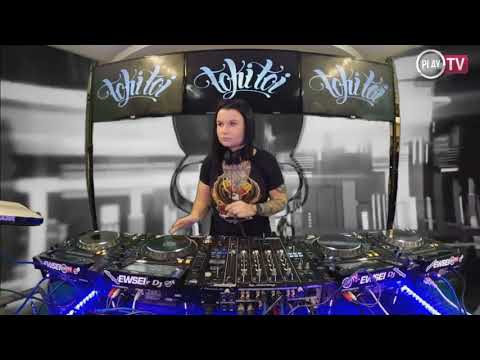 TOKI TOI - Live @ PLAY TV 21.02.2018