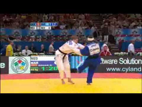 JUDO 2011 World Championships: Elisabeth Willeboordse (NED) - Rizlen Zouak (MAR)