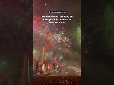 "Million voices" creating an unforgettable moment at Tomorrowland 😍