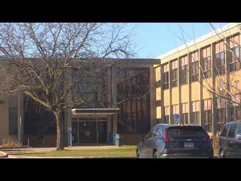 Niagara high school students unhappy with graduation date change