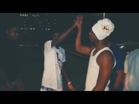 Road Runnah Escoo - Thug Wit You