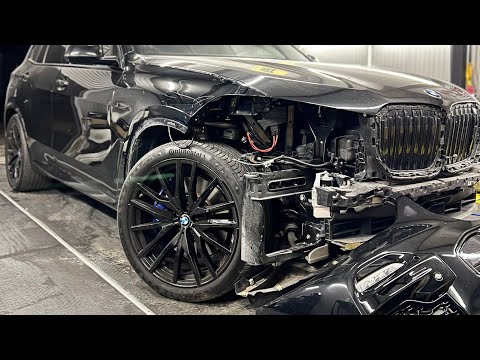 BMW X5 G05 Front bumper Headlights removal