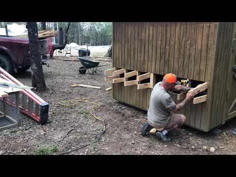 Building a 6 hen nesting box for the chicken coop