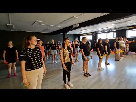 POSZŁA OLA NA SPACEREK -Metoda EDUMUZ