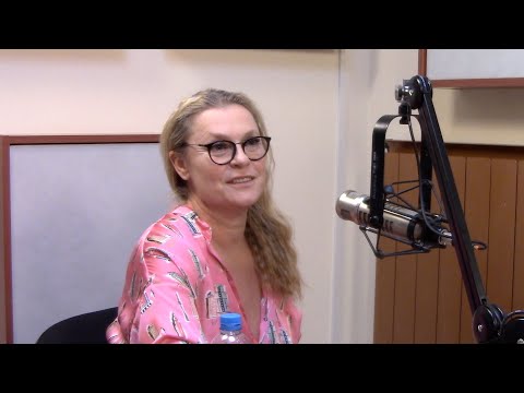 Szavakon túl - Hegyi Barbara (Klubrádió)