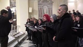 le-voci-del-coro-diretto-da-alessandro-ciasullo-all-apertura-del-coro-giubilare