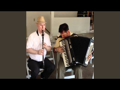 Valle Popullore shume e bukur Gajdja