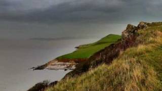 Music video thumbnail preview for Runrig - The Old Boys by Runrig