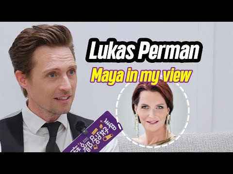 Question for musical star Lukas Perman: "My first 'Elisabeth' was Maya Hakvoort."