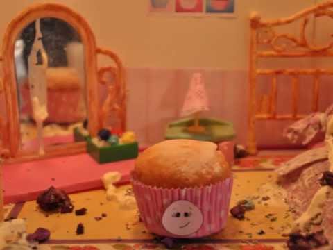 Stupid Cupcake - Stop Motion