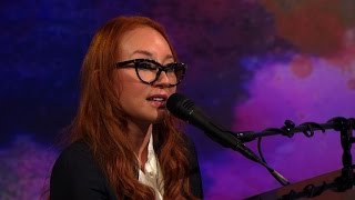 Saturday Sessions: Tori Amos performs &quot;Selkie&quot;