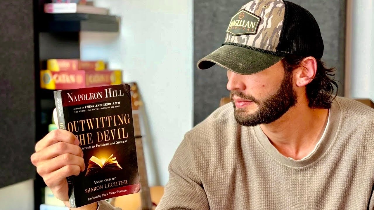 Outwitting the Devil: A Full-Timer's Take on Overcoming Fear and Finding Faith on the Road