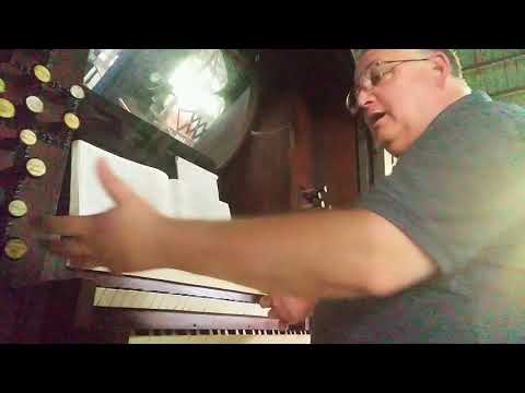 How to Play Bach's Toccata and Fugue in F at Round Lake