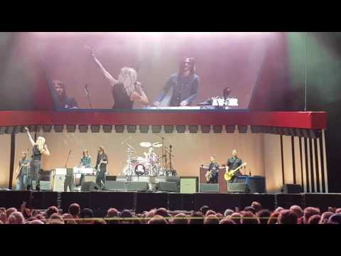 Foo Fighters with Michael Monroe: Let There Be Rock [AC/DC]