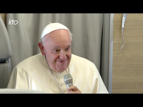 Conférence de presse du pape François de retour de Mongolie