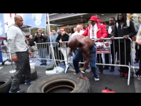 Super Street Workout   Gillette Urban Gym   Times Square)   Featuring  Prophecy Workout