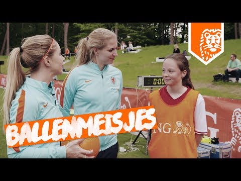 OP ZOEK NAAR DE NIEUWE BALLENMEISJES met ANOUK HOOGENDIJK