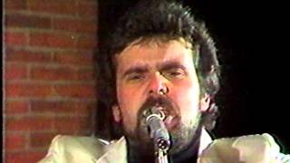 Heartache Avenue -The Maisonettes