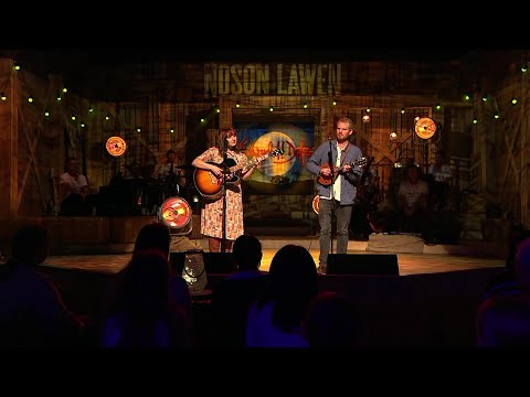 Gwilym Bowen Rhys a Mari Mathias - Tir Glas