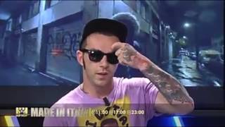 Salmo Parla di Gue Pequeno "ha insegnato tanto a me e ad altri rapper"